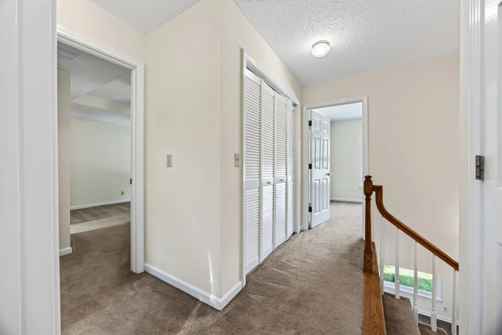 735 Cloud Dr Clarksville, TN 37043