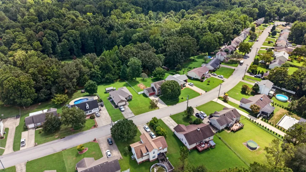735 Cloud Dr Clarksville, TN 37043