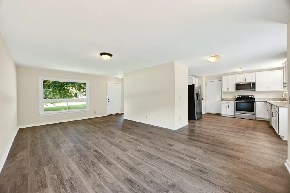 735 Cloud Dr Clarksville, TN 37043