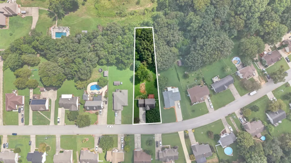 735 Cloud Dr Clarksville, TN 37043