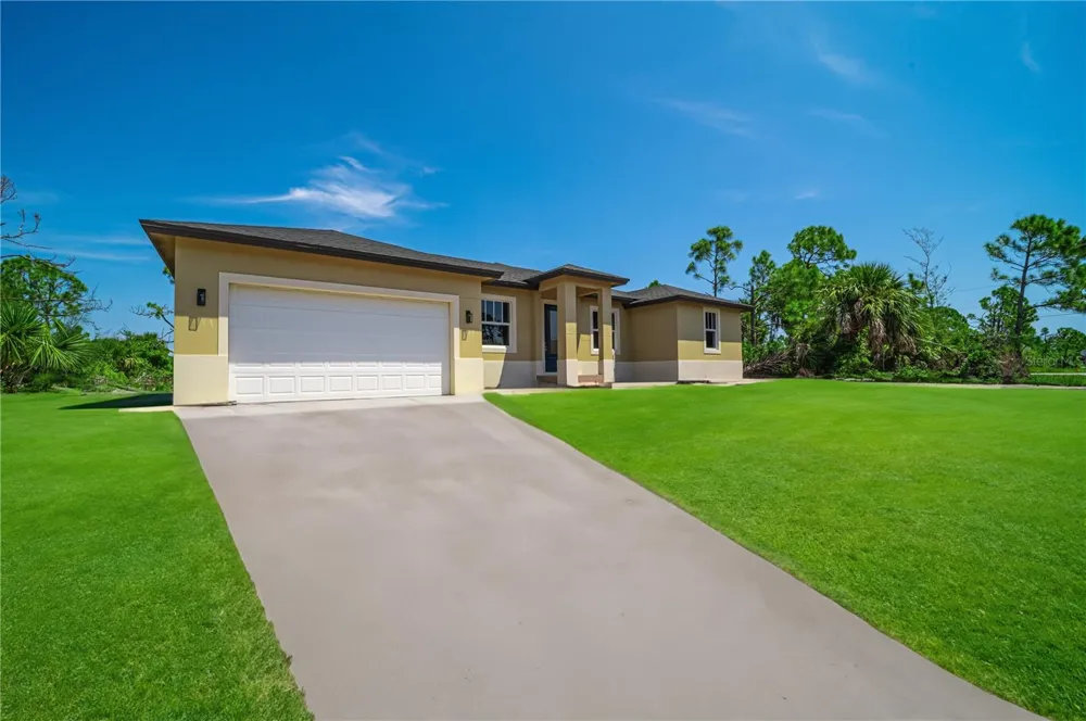 xx 15101 BRAINBRIDGE CIRCLE Port Charlotte, FL 33981