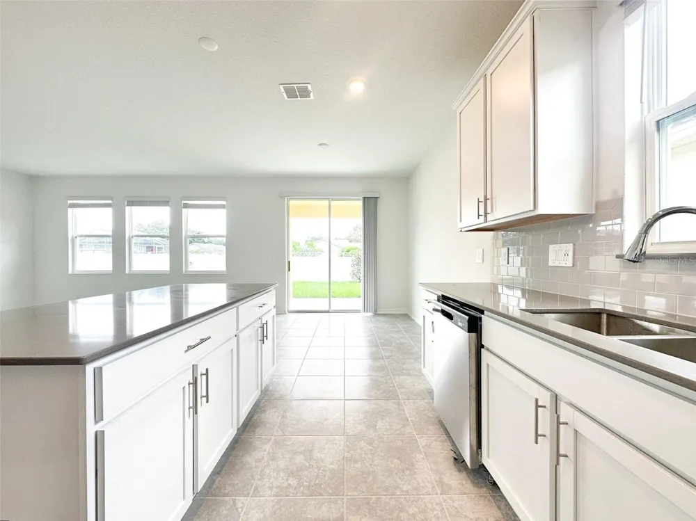 719 GROVE STREET Winter Haven, FL 33881