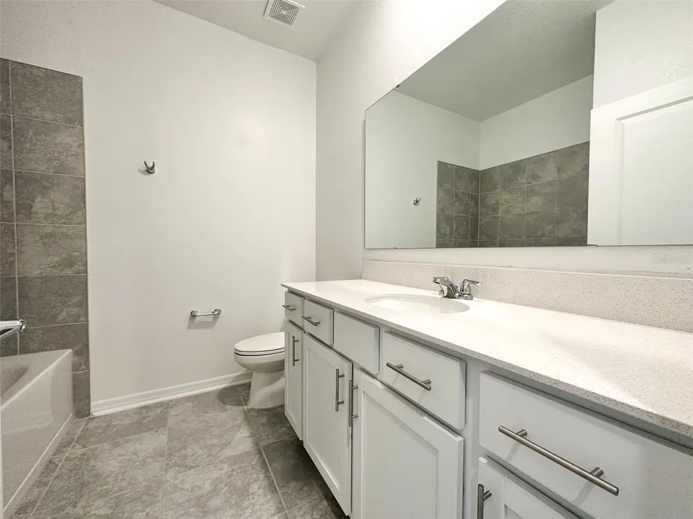 719 GROVE STREET Winter Haven, FL 33881