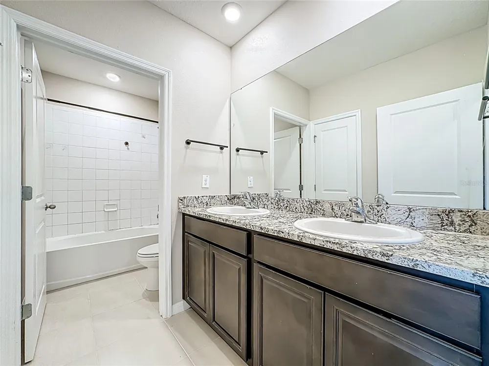 13071 BROOKSIDE MOSS DRIVE Riverview, FL 33579
