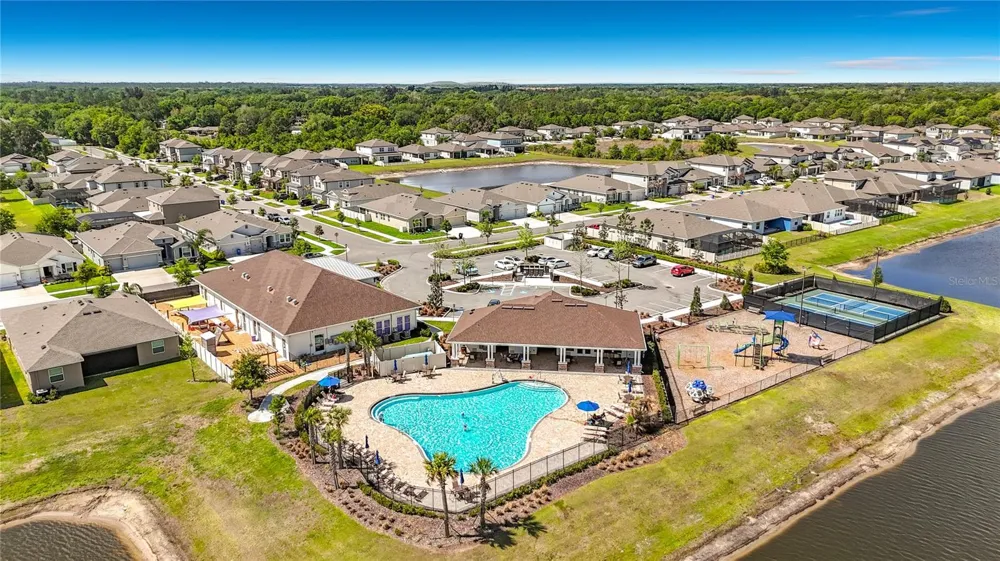 13071 BROOKSIDE MOSS DRIVE Riverview, FL 33579
