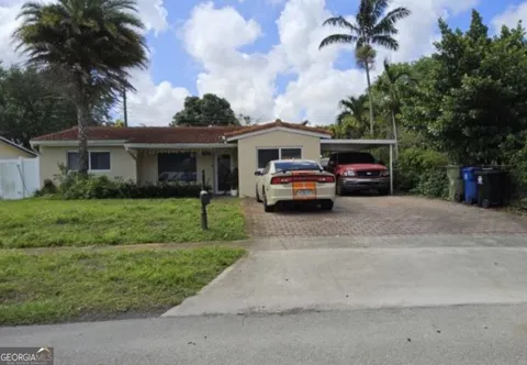 3556 SW 15th CT