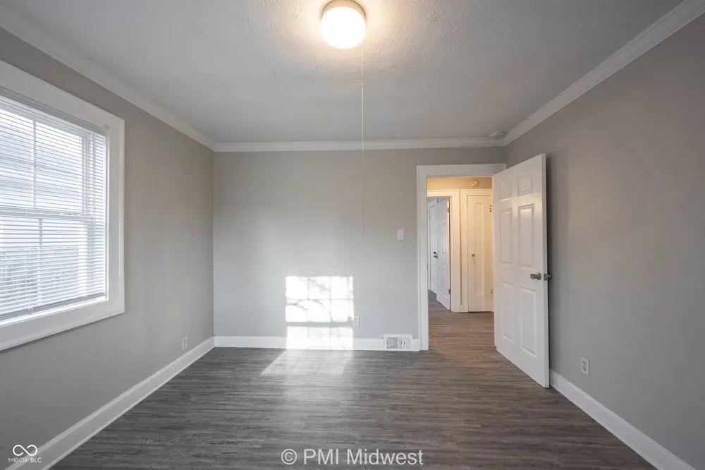 4058 Illinois Street Indianapolis, IN 46208
