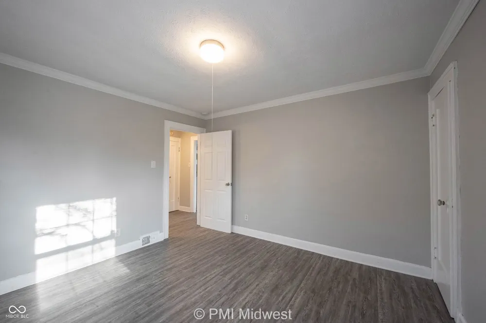 4058 Illinois Street Indianapolis, IN 46208