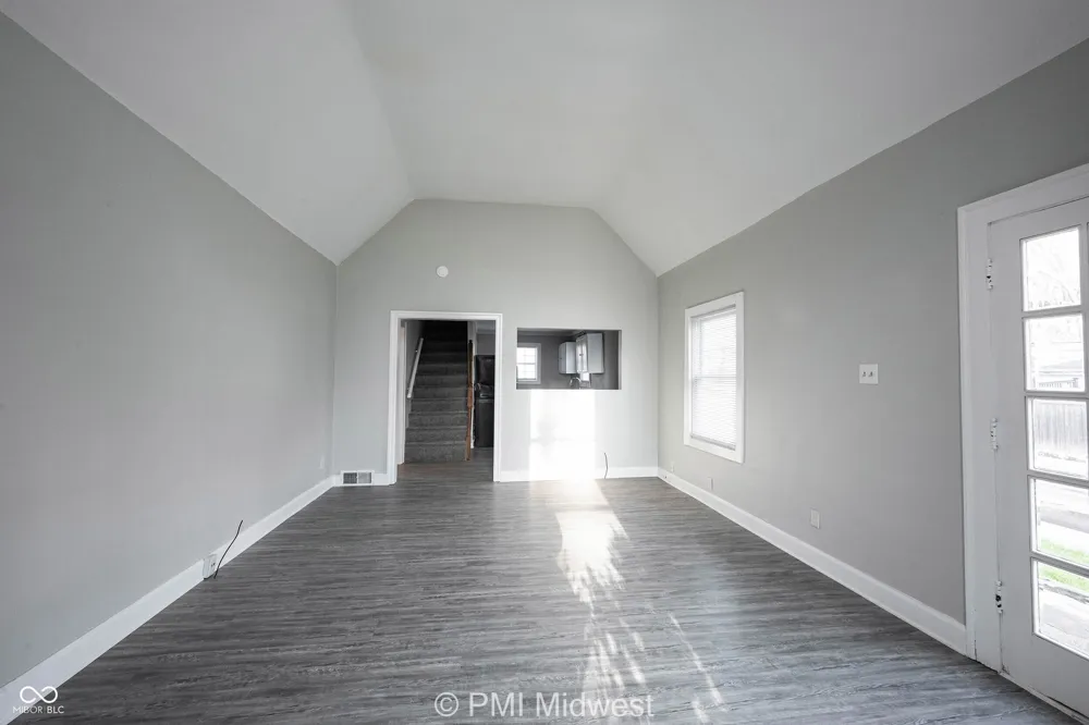 4058 Illinois Street Indianapolis, IN 46208