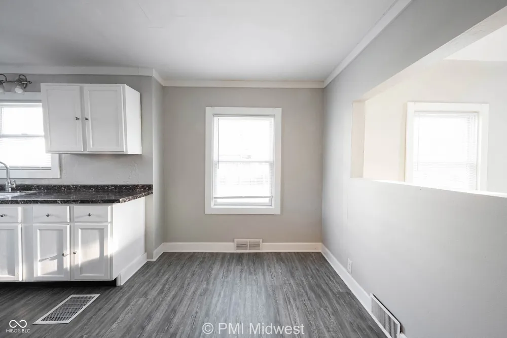 4058 Illinois Street Indianapolis, IN 46208