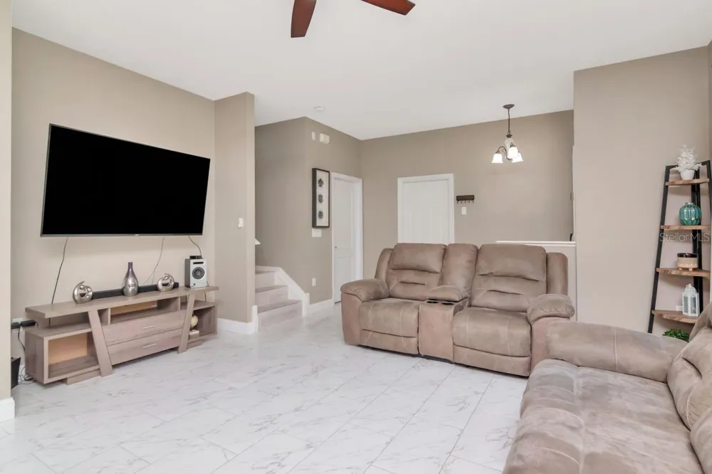 8880 MOONLIT MEADOWS LOOP Riverview, FL 33578