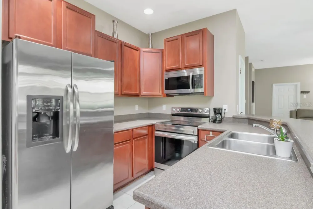 8880 MOONLIT MEADOWS LOOP Riverview, FL 33578