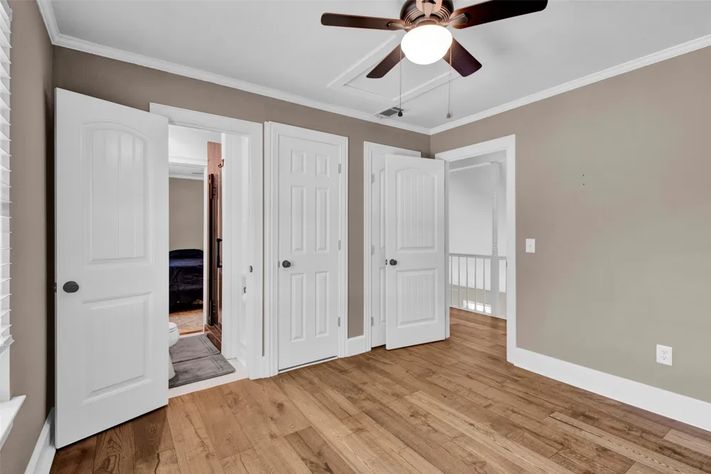 1407 Lakeshore Hideaway, TX 75771