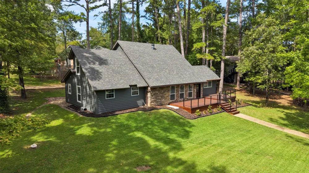 1407 Lakeshore Hideaway, TX 75771