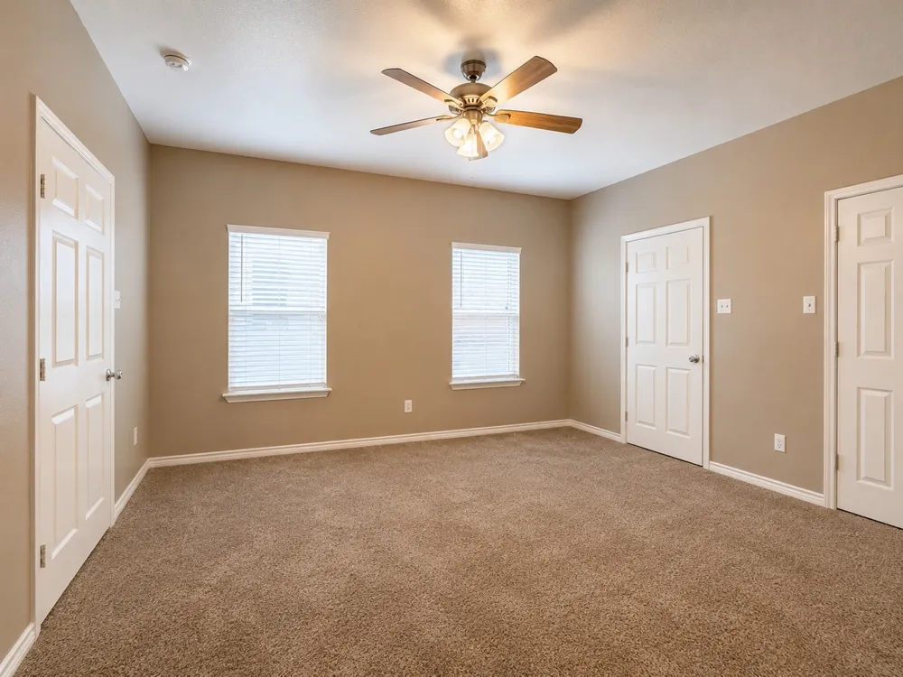 719 E 6th Street Bonham, TX 75418