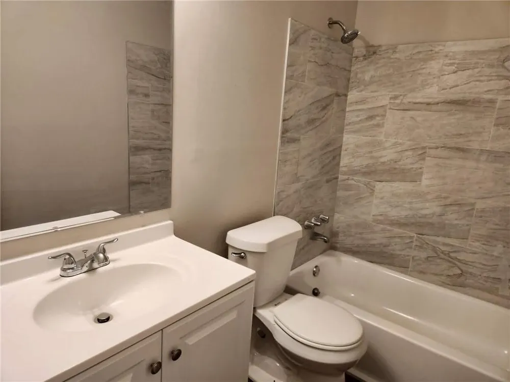 169 Governors Drive Forest Park, GA 30297