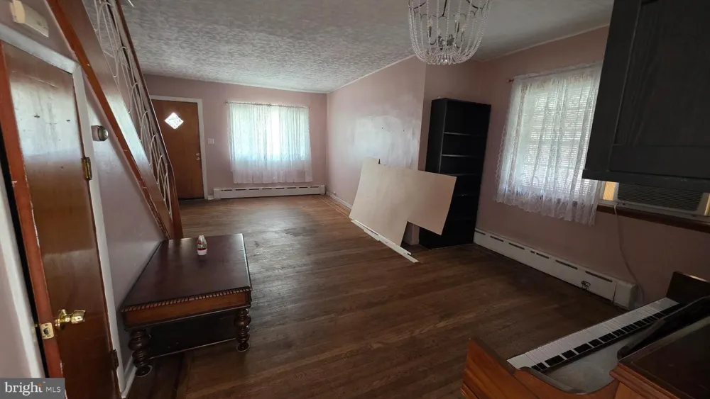 1128 BLEIGH AVENUE Philadelphia, PA 19111