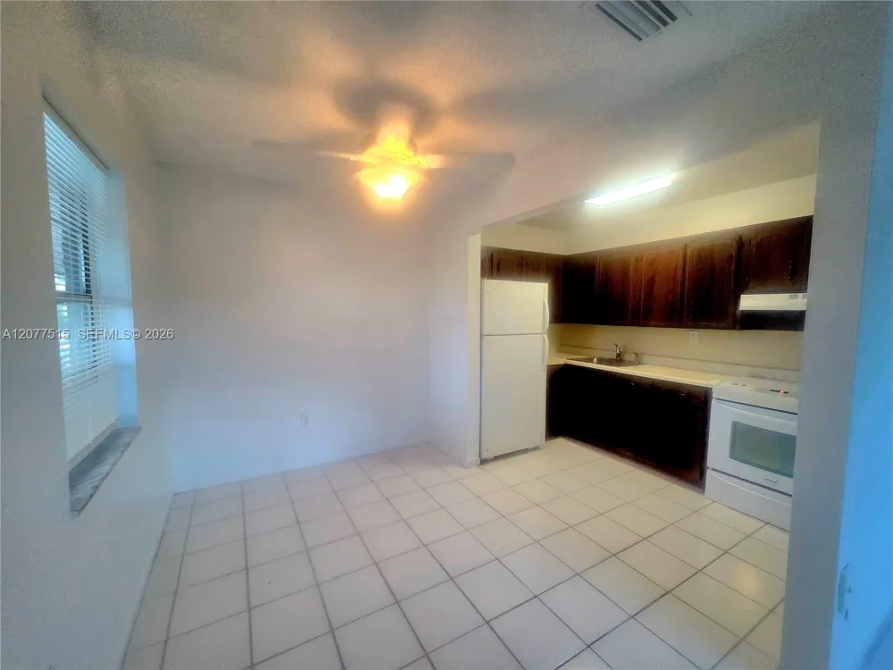 4030 SW 61st Ave #8 Davie, FL 33314