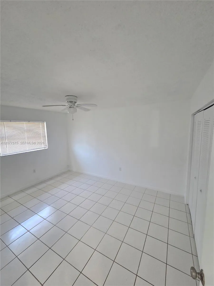 4030 SW 61st Ave #8 Davie, FL 33314