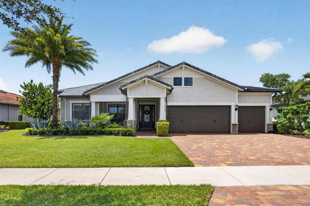9223 Balsamo Drive Palm Beach Gardens, FL 33412