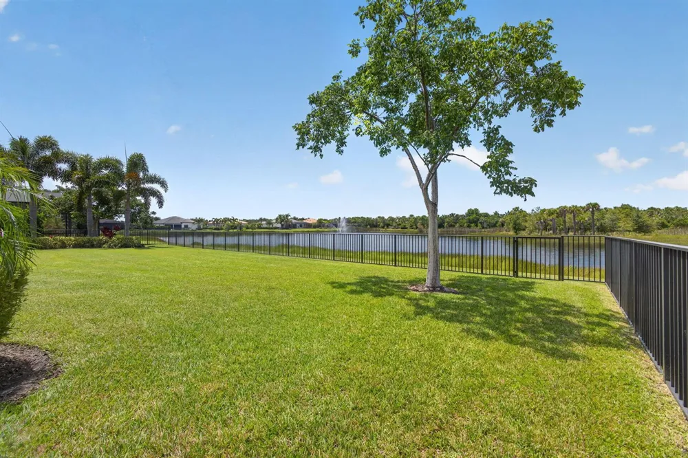 9223 Balsamo Drive Palm Beach Gardens, FL 33412
