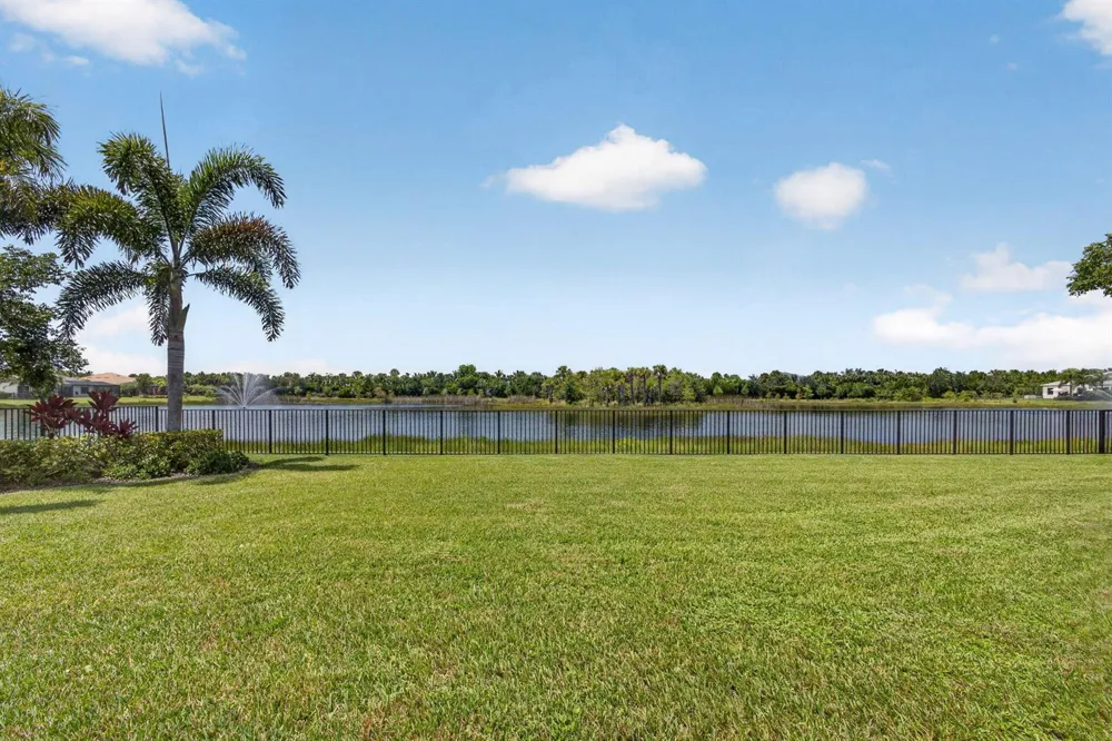 9223 Balsamo Drive Palm Beach Gardens, FL 33412