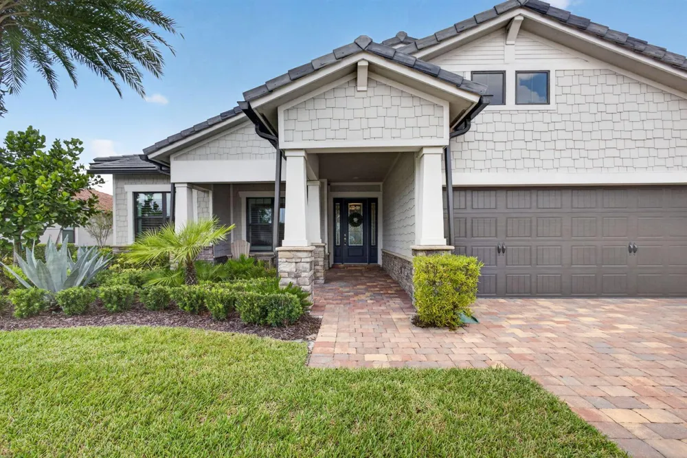 9223 Balsamo Drive Palm Beach Gardens, FL 33412