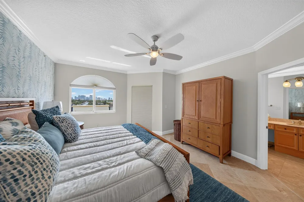 100 S BIRCH ROAD #701B Fort Lauderdale, FL 33316
