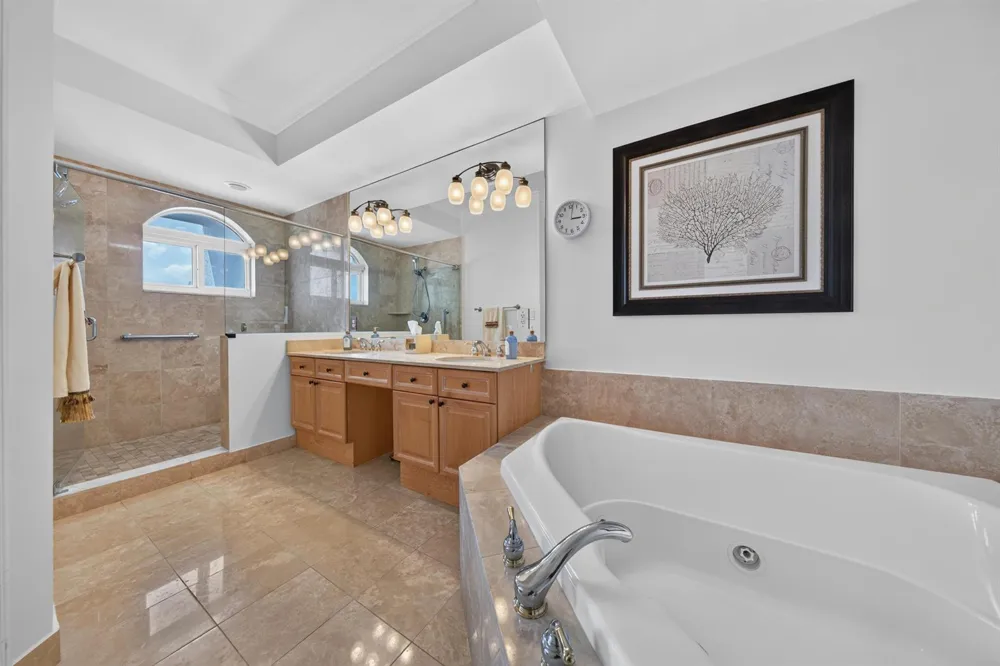 100 S BIRCH ROAD #701B Fort Lauderdale, FL 33316