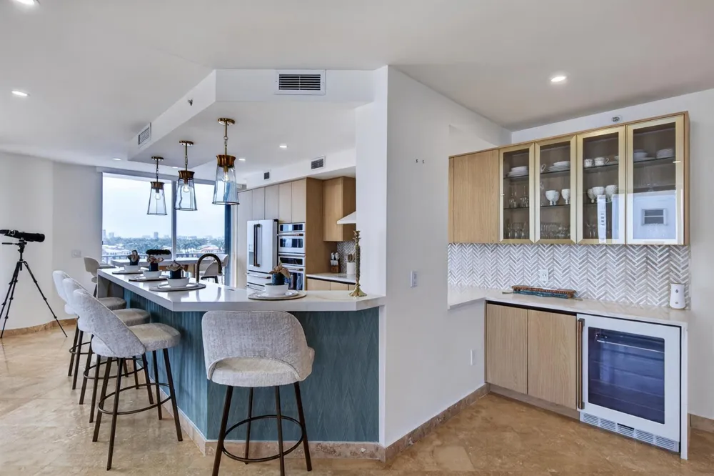 100 S BIRCH ROAD #701B Fort Lauderdale, FL 33316