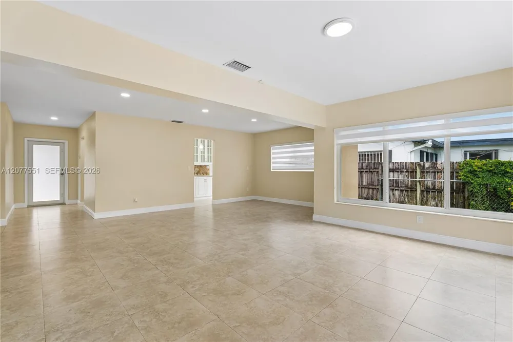 1435 SW 78th Ct Miami, FL 33144