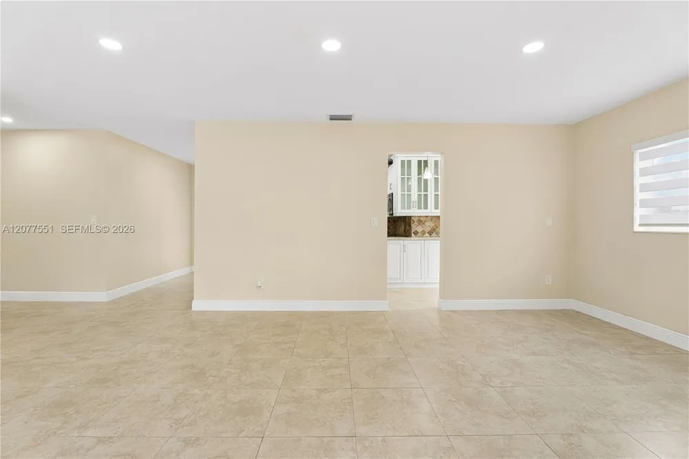 1435 SW 78th Ct Miami, FL 33144