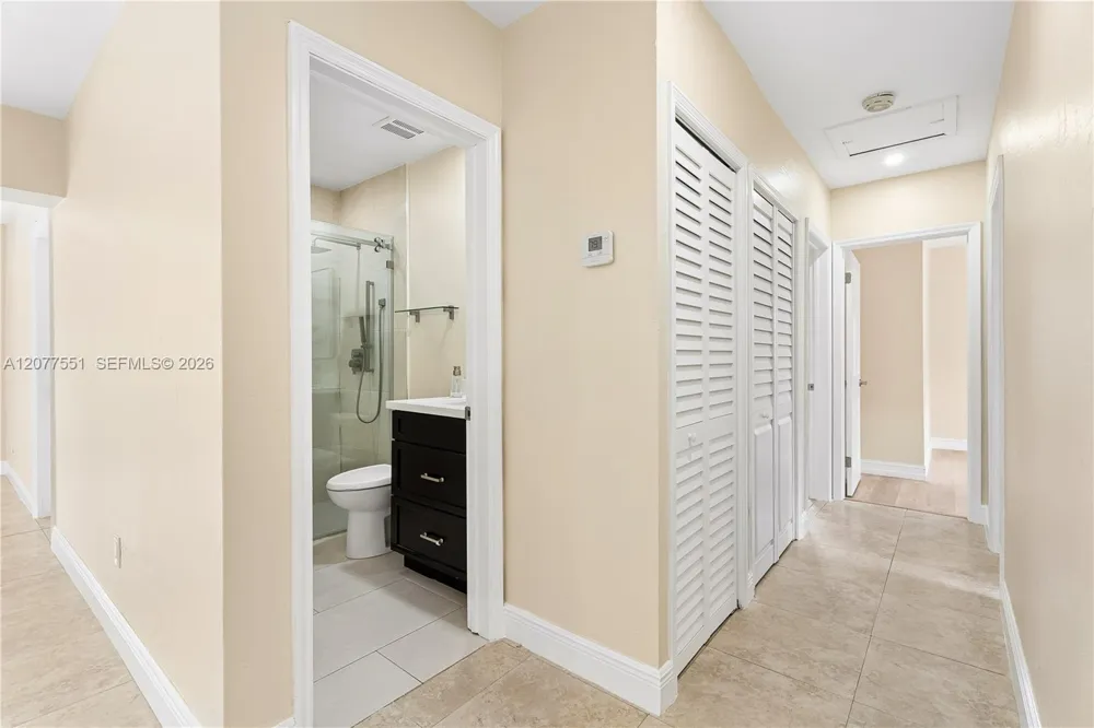 1435 SW 78th Ct Miami, FL 33144