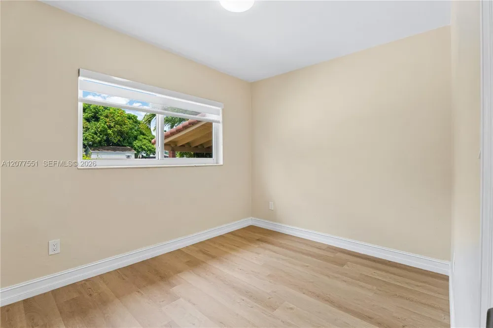 1435 SW 78th Ct Miami, FL 33144