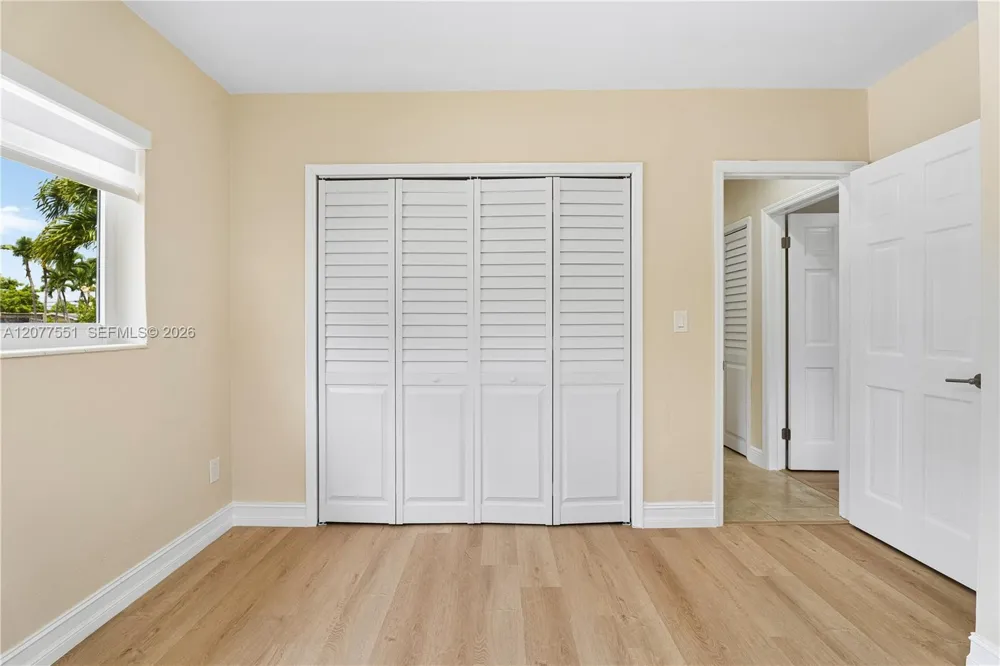 1435 SW 78th Ct Miami, FL 33144