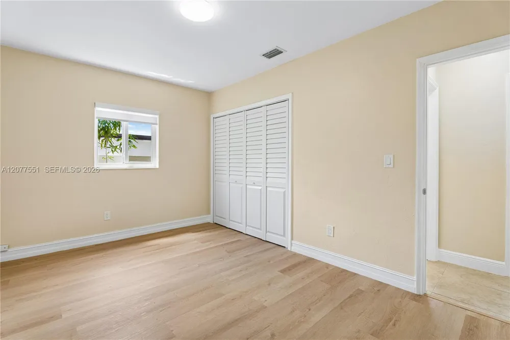 1435 SW 78th Ct Miami, FL 33144
