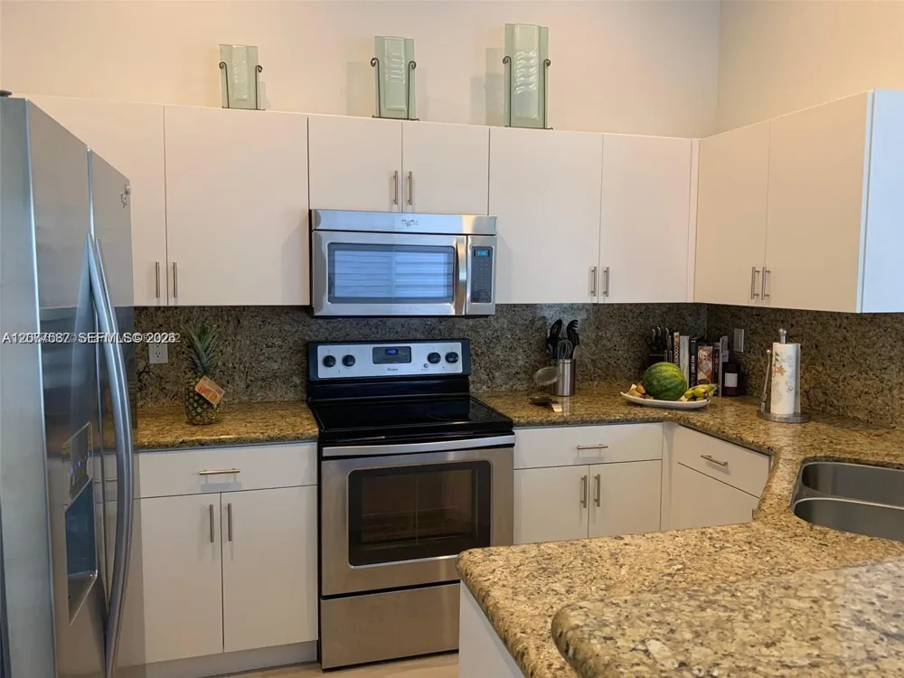 1477 Majesty Ter Weston, FL 33327