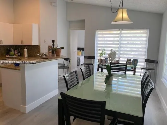 1477 Majesty Ter Weston, FL 33327