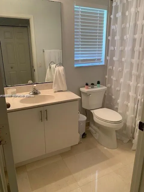 1477 Majesty Ter Weston, FL 33327