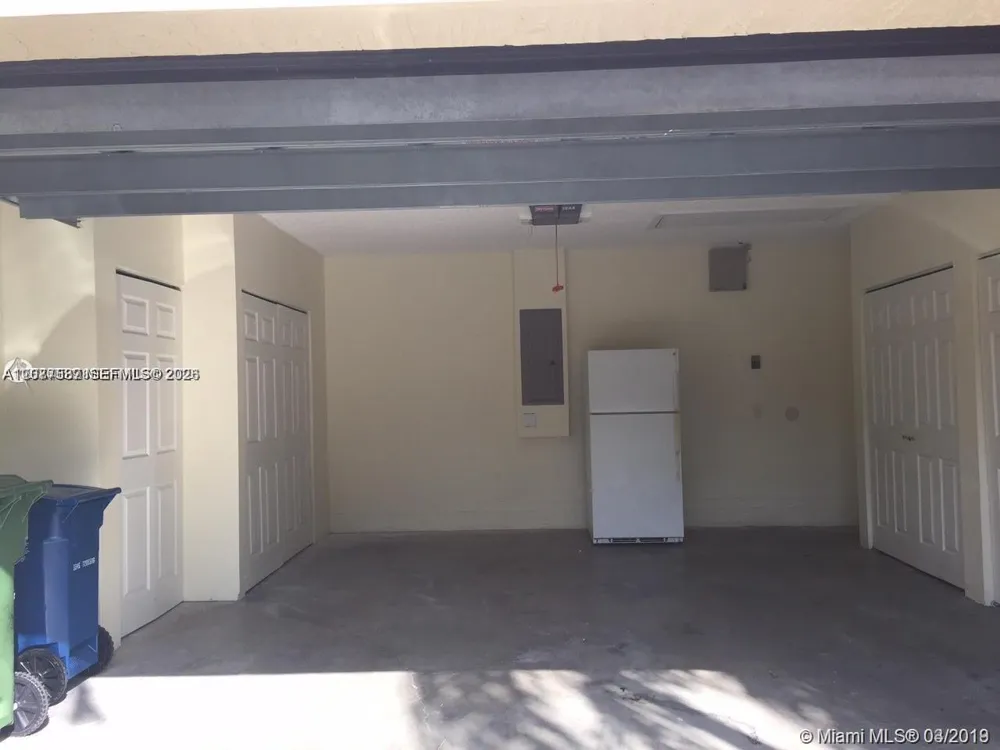 1477 Majesty Ter Weston, FL 33327