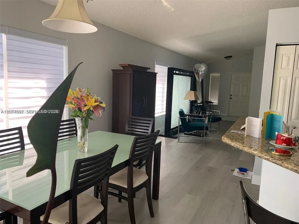 1477 Majesty Ter Weston, FL 33327