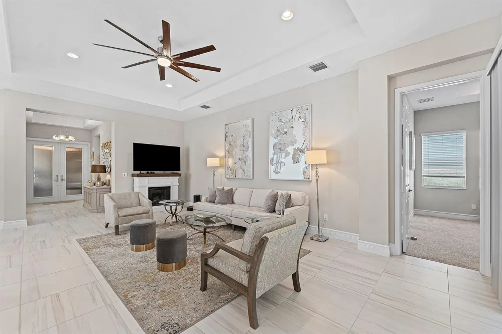 12608 CRESTED BUTTE AVENUE Boynton Beach, FL 33473