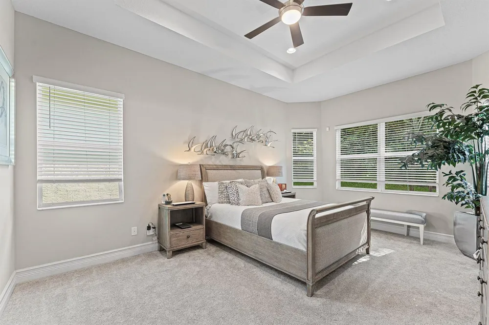 12608 CRESTED BUTTE AVENUE Boynton Beach, FL 33473