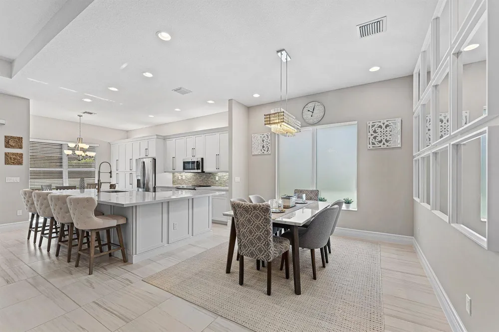 12608 CRESTED BUTTE AVENUE Boynton Beach, FL 33473