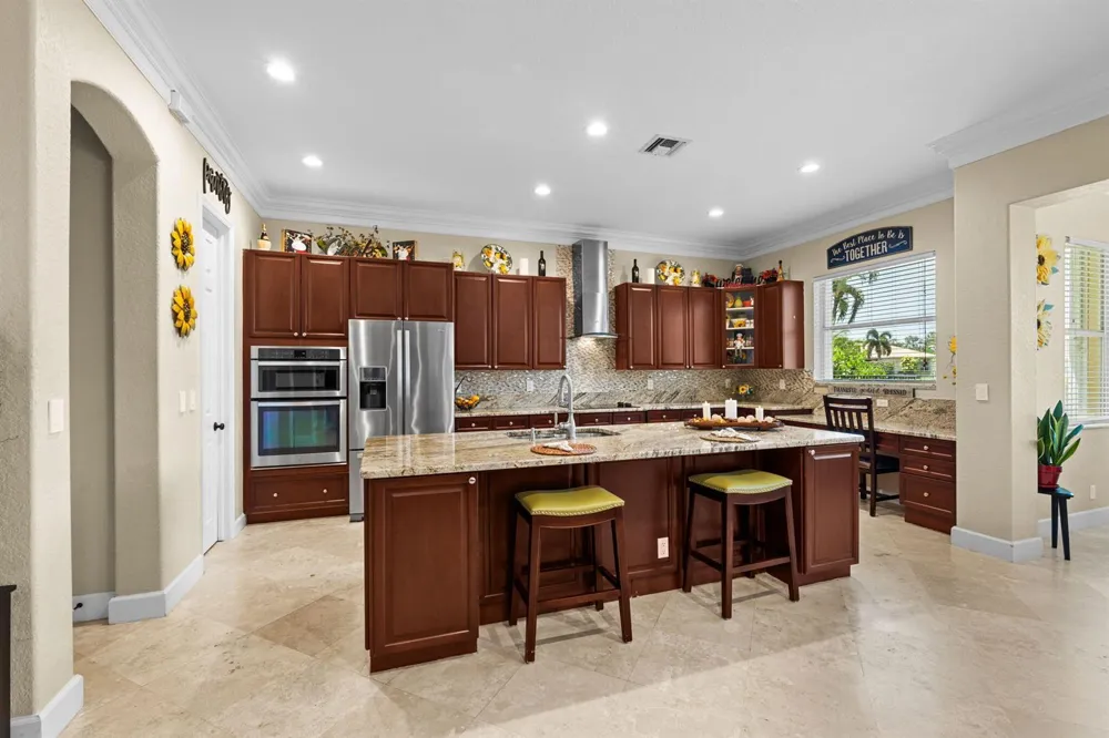 10671 CYPRESS LAKES PRESERVE DRIVE Lake Worth, FL 33449