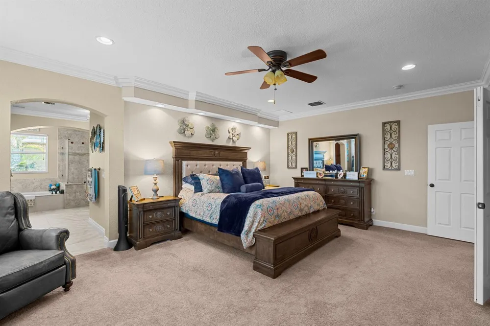 10671 CYPRESS LAKES PRESERVE DRIVE Lake Worth, FL 33449