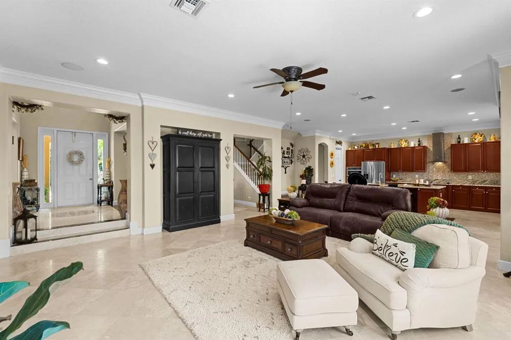 10671 CYPRESS LAKES PRESERVE DRIVE Lake Worth, FL 33449