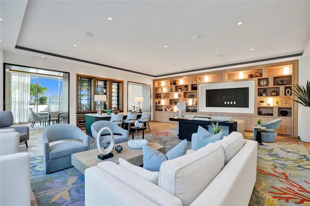 153 Seabreeze Boulevard #1403 Fort Lauderdale, FL 33304