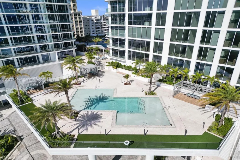 153 Seabreeze Boulevard #1403 Fort Lauderdale, FL 33304
