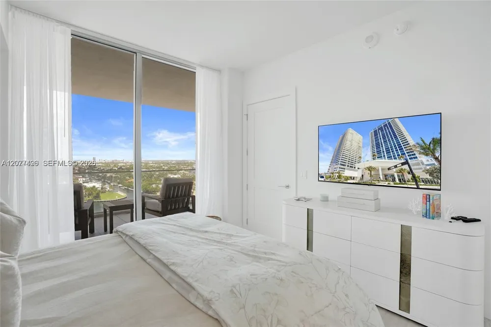 153 Seabreeze Boulevard #1403 Fort Lauderdale, FL 33304